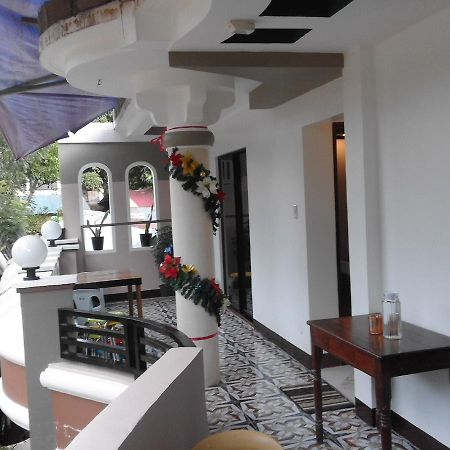 Vali-Joe Travel Lodge El Nido Eksteriør bilde